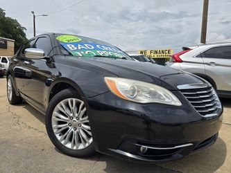2011 Chrysler 200