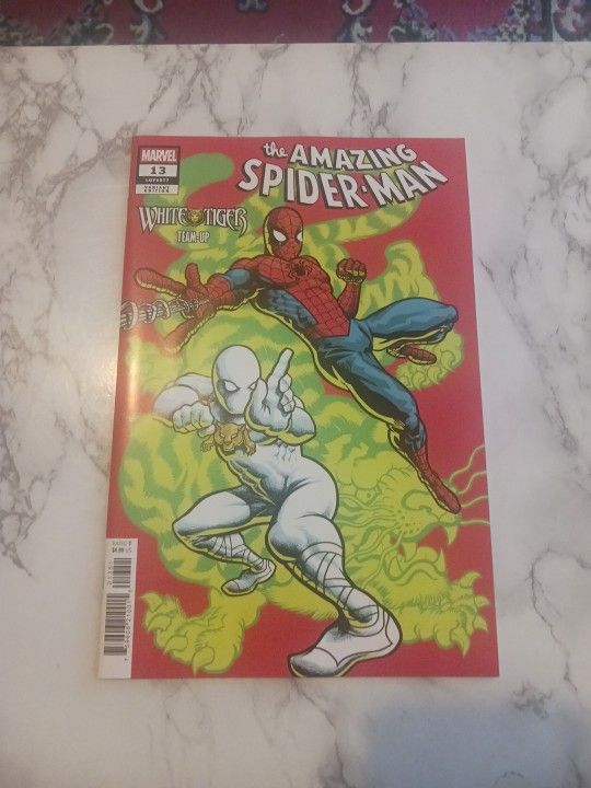 AMAZING SPIDER-MAN #13 J. GONZO WHITE TIGER TEAM-UP VARIANT Marvel Comic 2025