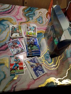 Topps NFL Football Trading Cards Lot