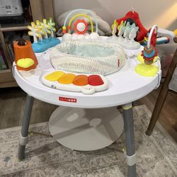Skip Hop Explore & More Baby's View 3- Stage Activity Center