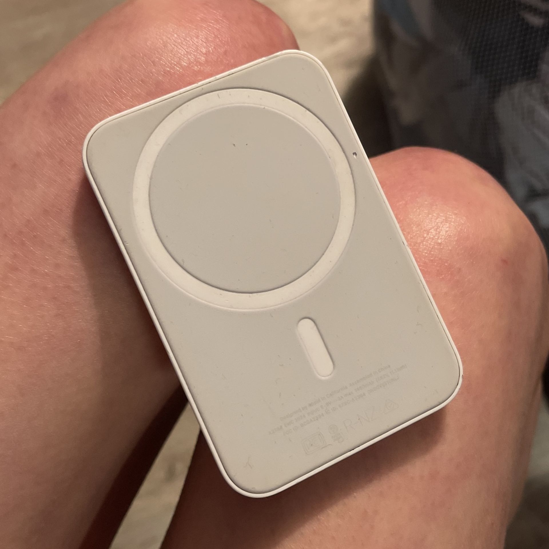 Apple MagSafe Battery Pack