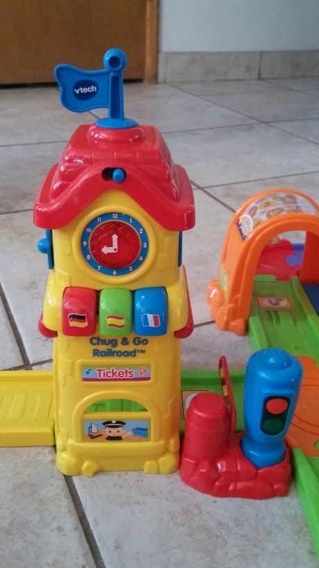 Vtech chug & go cheap railroad