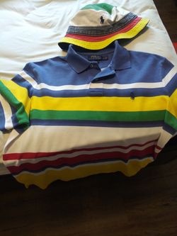 Polo shirt with bucket hat