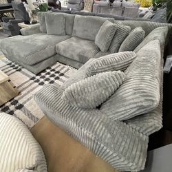 Fog 4-piece LAF Chaise Sectional