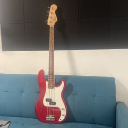 Squier P-Bass