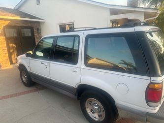 1996 Ford Explorer
