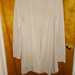 Beautiful Ladies Size Medium Cardigan Sweater 