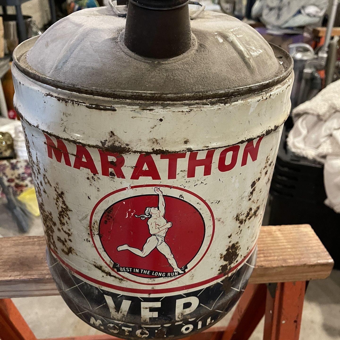 Vintage Marathon V.E.P. 5 Gallon Motor Oil Can for Sale in Galien