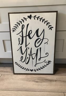 Wall decor “ Hey y’all”