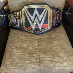 AUTHENTIC WEAR UNIVERSAL CHAMPION BELT