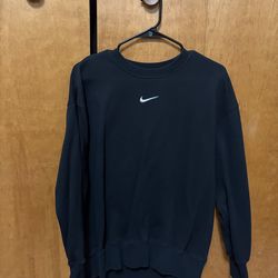 Nike, black crew neck, medium
