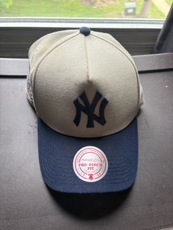 Mitchell & Ness New York Yankees Pro Pinch Fit cap