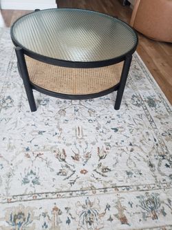 Rattan Tempured Glass Round Table