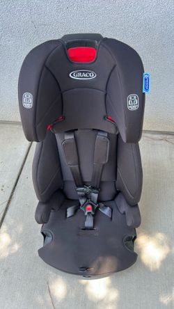 Hardly Used Graco 3 in 1 adjustable car seat booster