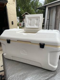 Igloo Maxcold 165qt cooler