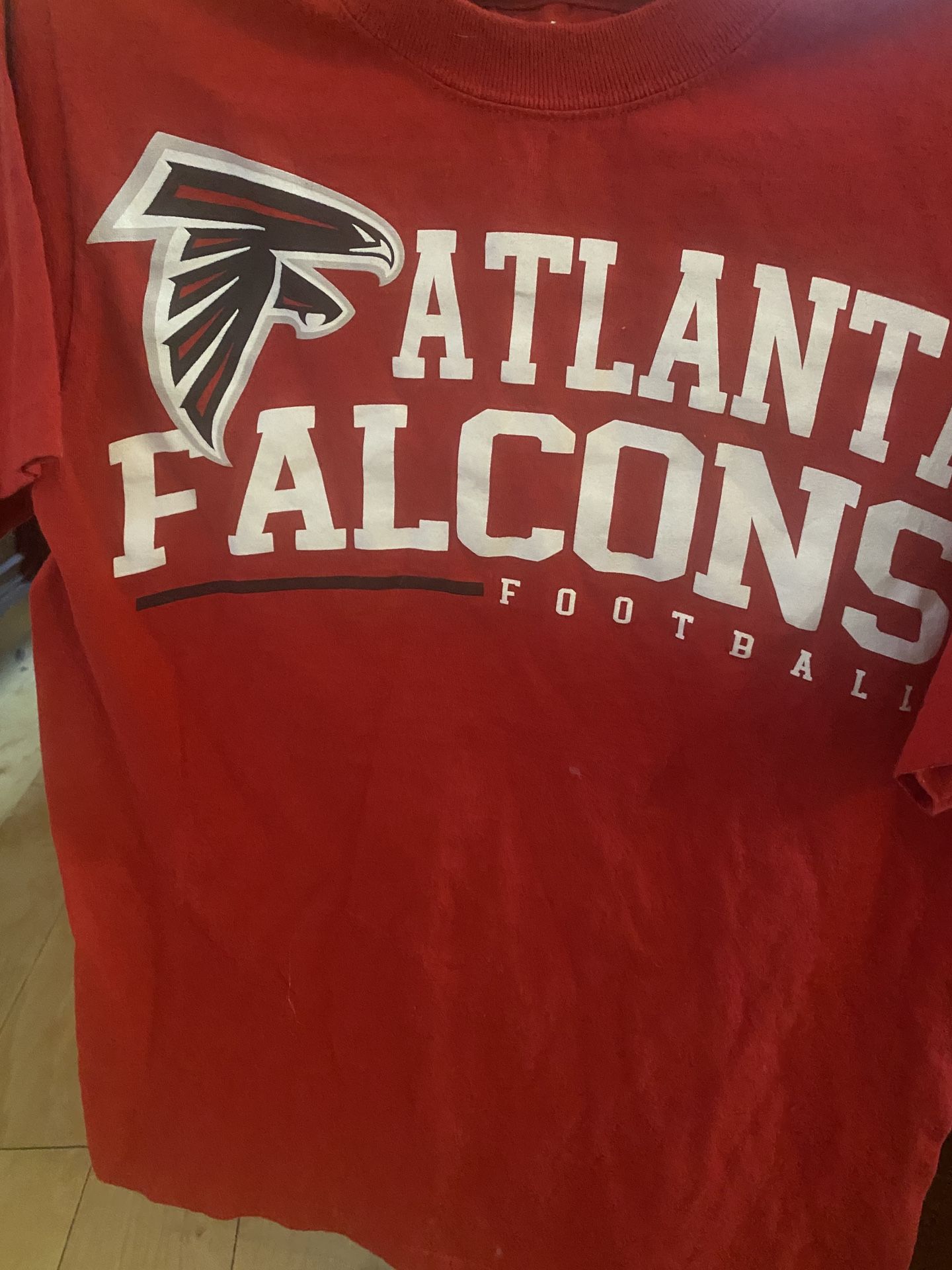 Atlanta Falcons Small T Shirt