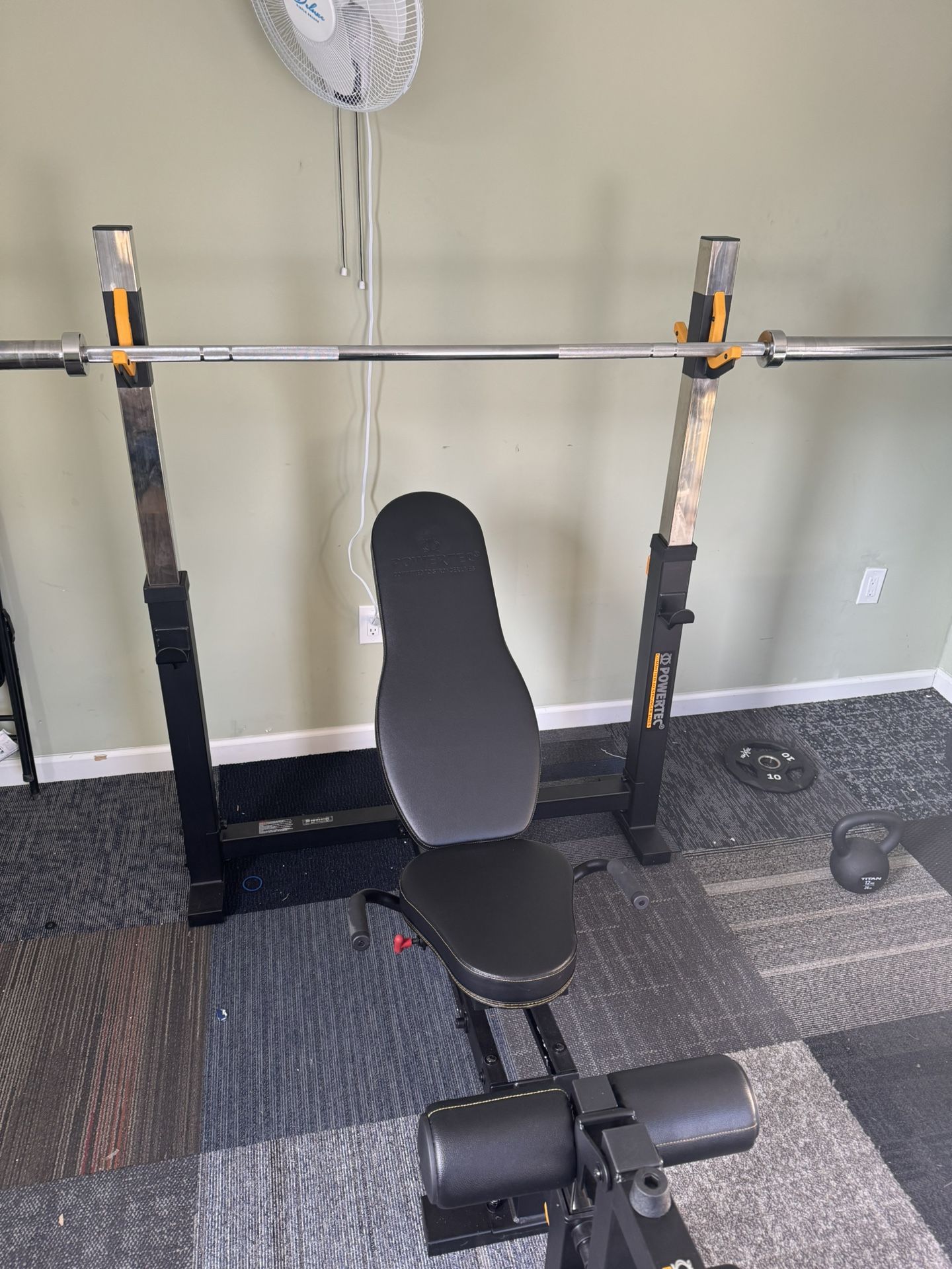 Powertec bench press