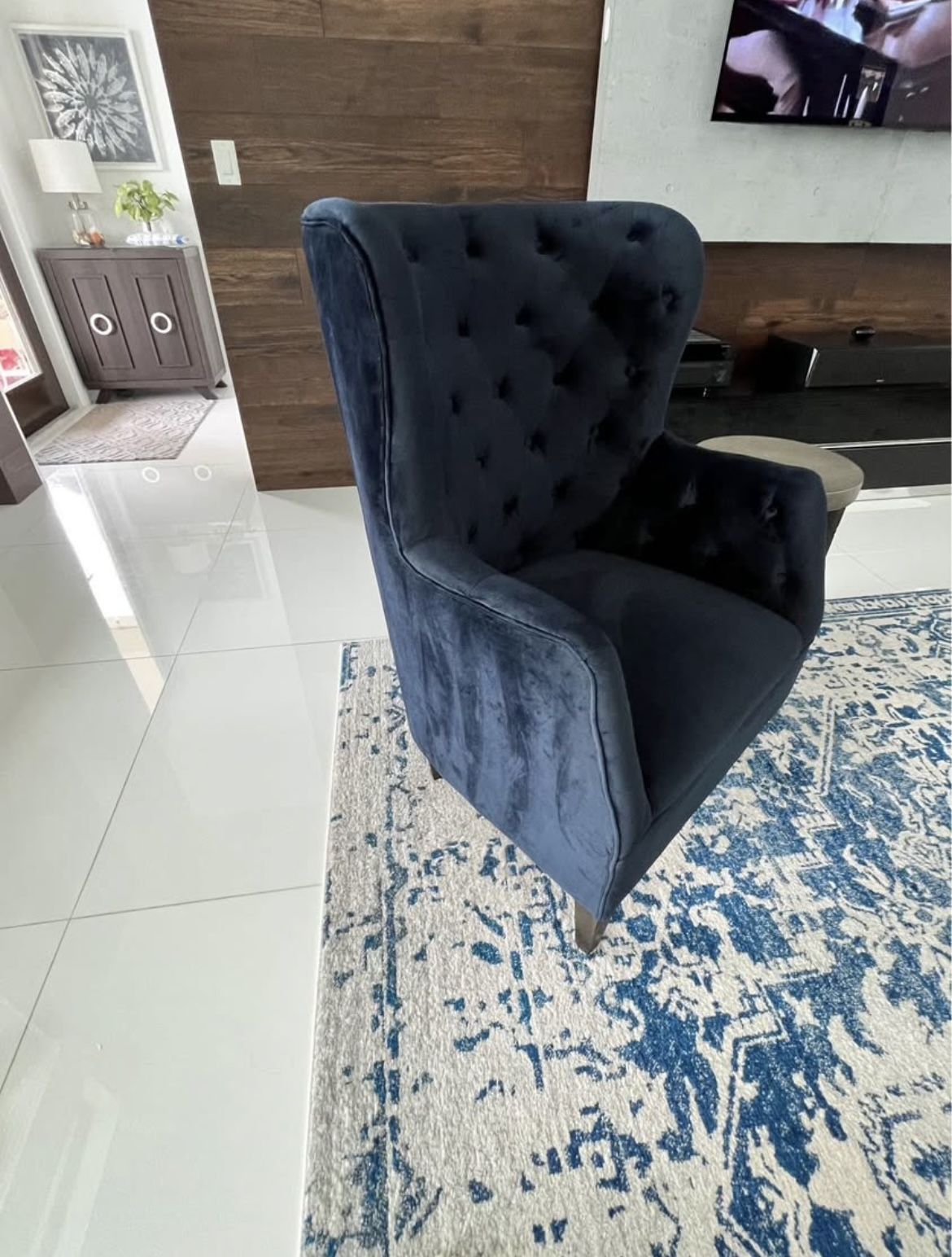 Accent Chair