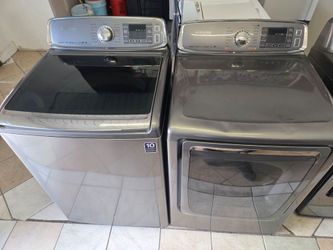 Samsung washer and electric dryer