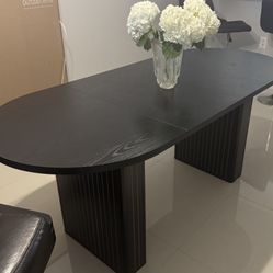 Dining Room Table 