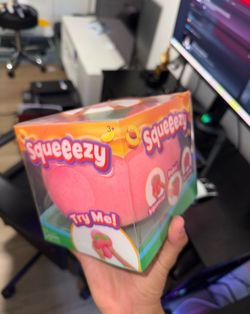 Squeezy peach stress toy
