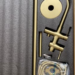 Freestanding Bathtub Faucet Bath Tub Filler Faucet with Hand Shower