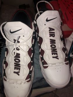 Nike air moneys size 12