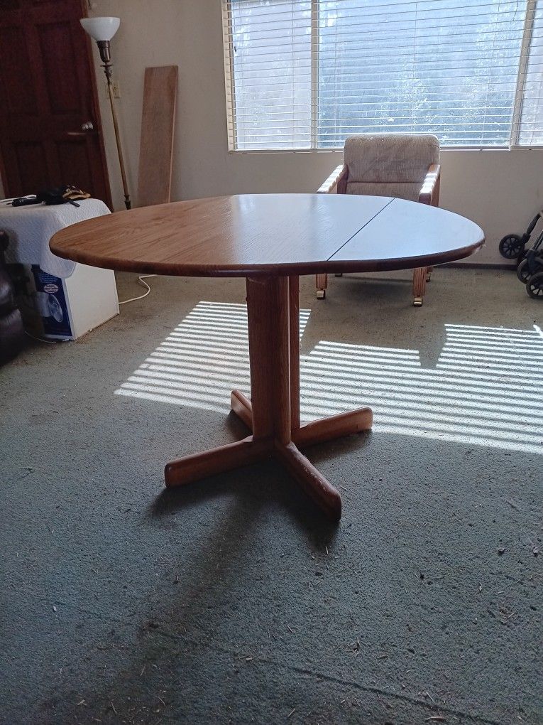 Oak Table