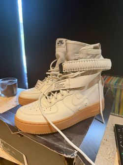 Nike SF Air Force 1 Light Bone size 6