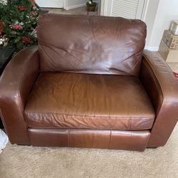 RECLINING BROWN LEATHER CHAIR 