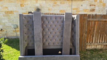 King Upholstered Wingback Bed Frame – Gray Tufted w/ Nailhead Trim