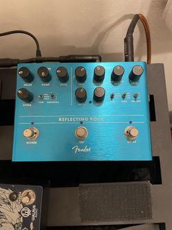 Fender Reflecting Pool Delay And Reverb Guitar Pedal