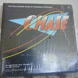 1986 TSR Chase Challenging Game Of Changing Strategies Board Game