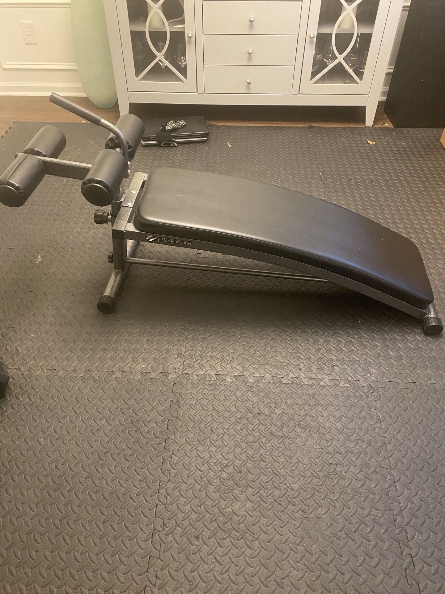 Weight Bench
