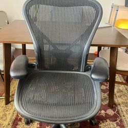 Herman Miller Aeron Classic Size B