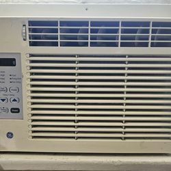 **WORKS GREAT** GE AC/Air Conditioner for SMALL window