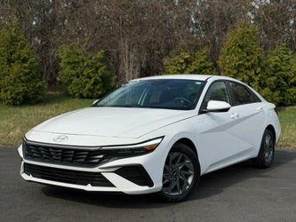 2024 Hyundai Elantra