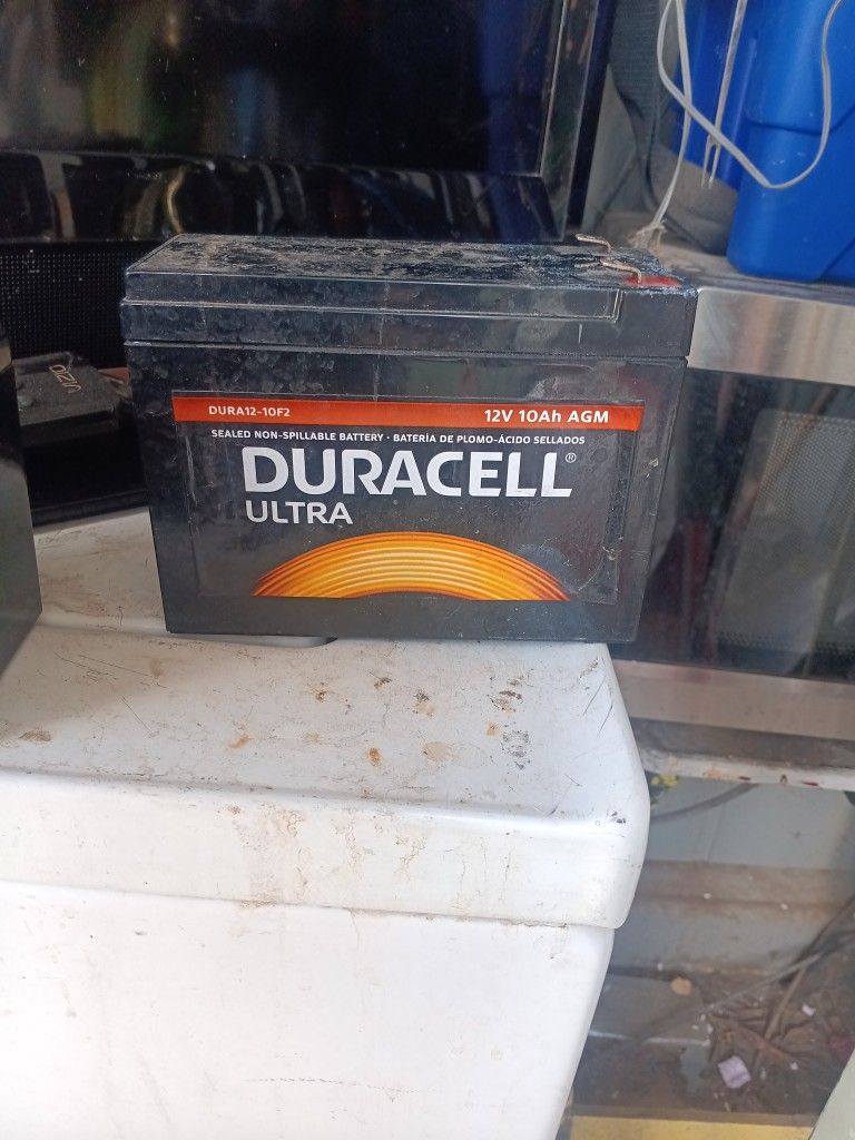 2- 12volt 10Ah Duracell Bateries 6"× 4" Can use In Radio Control Cars Or Toys $25 Each