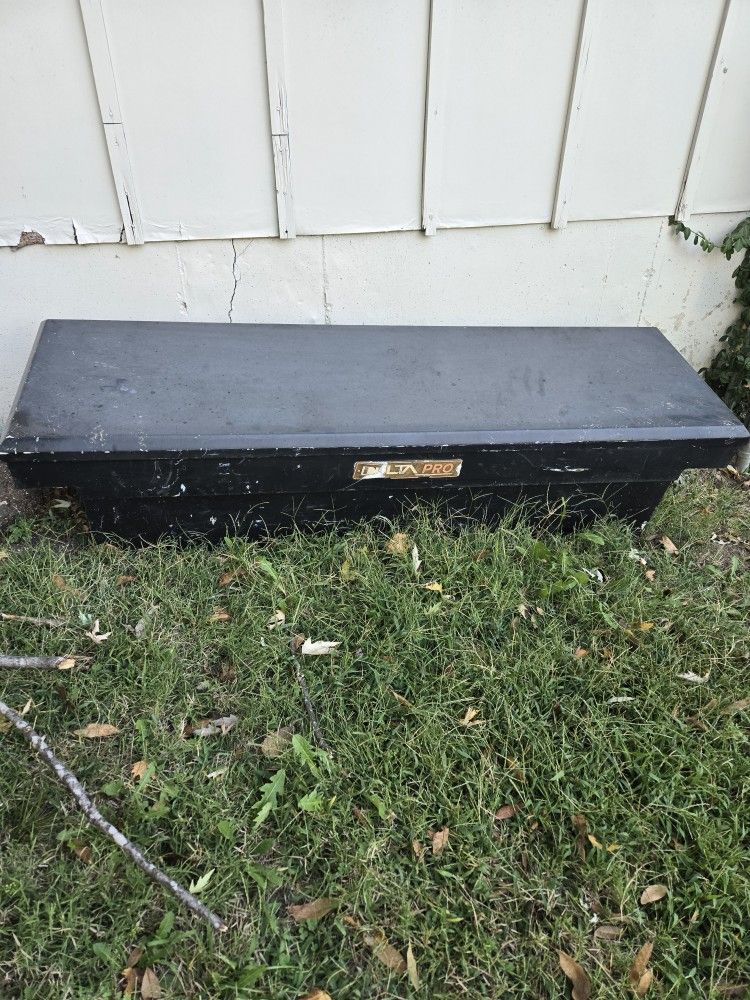 Delta Pro Truck Tool Box