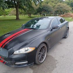 Jaguar Xj