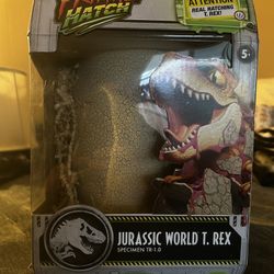 JURASSIC WORLD Primal Hatch