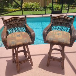 Rattan bar stools