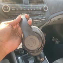 Brown Skims Beats Studio Pro