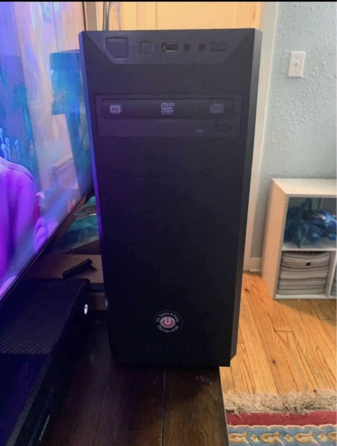 Antec pc, computer, Tower an monitor