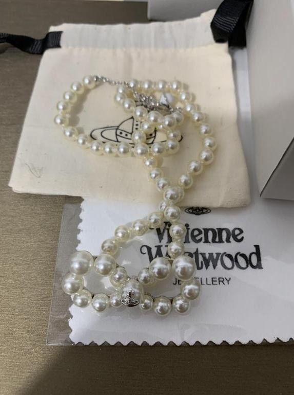 Vіvіеnnе Wеѕtwооd Neck1acebrand new