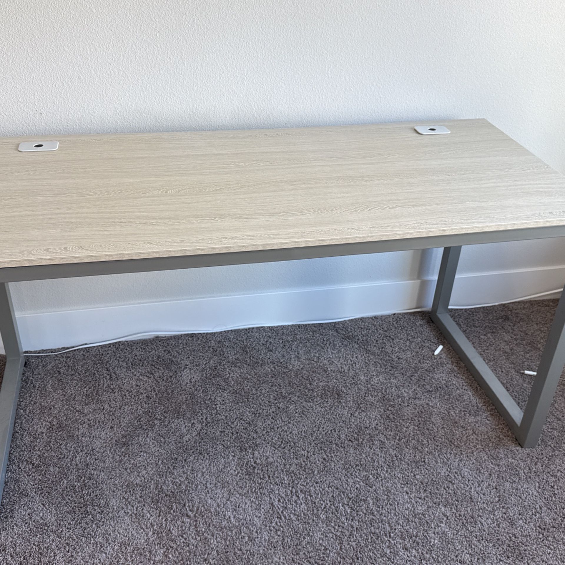 Office Desk And Lamp