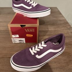  Vans Shoes Size 5