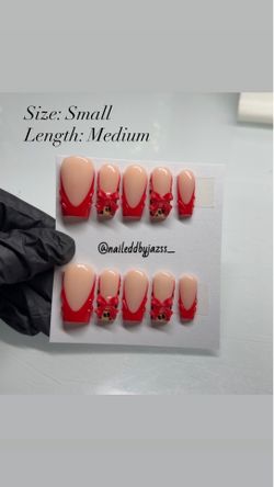 Press on nails