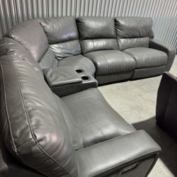 Free Delivery* Like New Gray Sectional Sofa with Recliners!