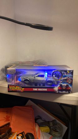 Back To The Future 1:24 Time Machine Light Up Die-cast Car Model Vehicles